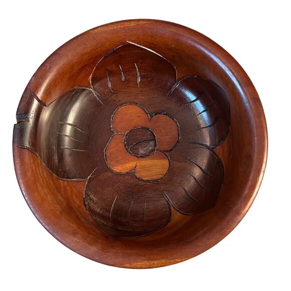 Set Of 4 Hand-Carved Rustic Wooden Whimsical Salad Fruit Bowls Floral Design - Picture 4 of 10